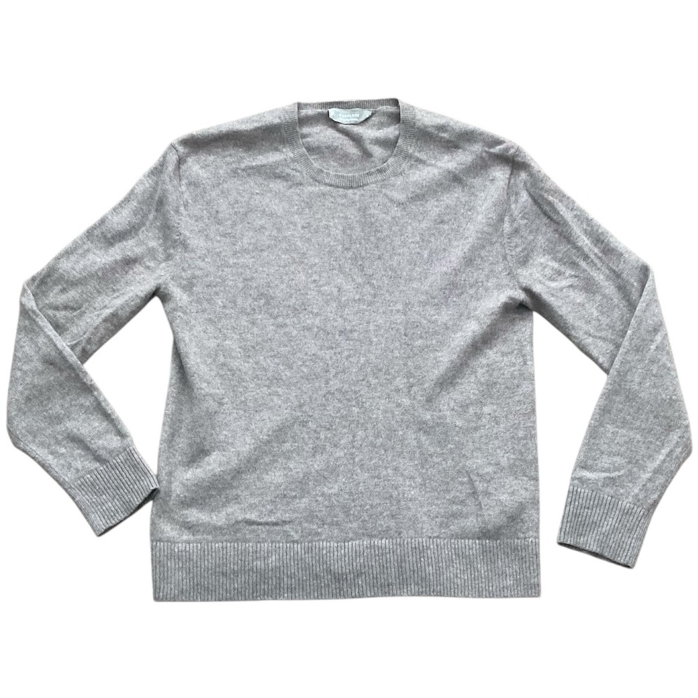 Everlane Recycled Cashmere Crewneck in Taupe